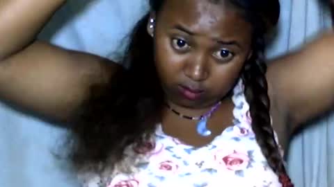 Snapshot of kaillah chatting on February 10, 5:09 pm kaillah online show from February 10, 5:09 pm