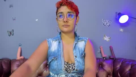 kaira_mosse_ online show from March 1, 12:16 pm