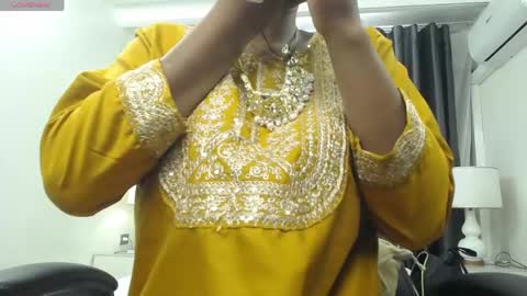 Kaira online show from April 22, 12:35 pm