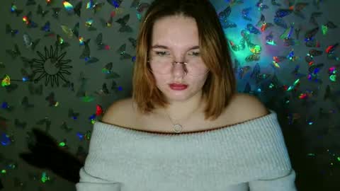 Snapshot of kaitlin_kk chatting on September 27, 10:11 am Kaitlin online show from September 27, 10:11 am