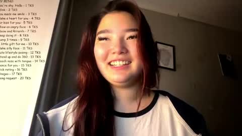 Sakura online show from May 29, 3:21 pm