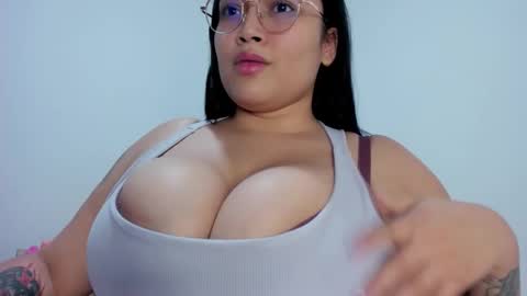 AndreaLactating online show from November 22, 2:47 am