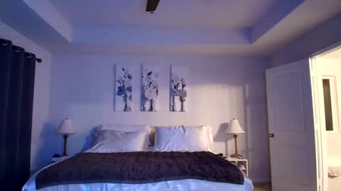 Kaliii jones online show from April 12, 3:53 am