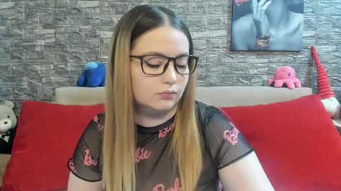 kalindahot online show from May 6, 6:23 pm