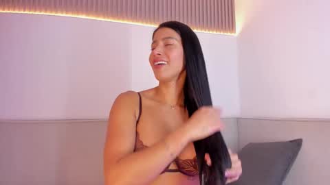 Carolina   online show from March 9, 1:25 pm