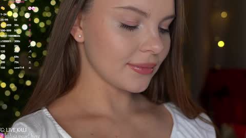 Please call me Kalisa online show from January 18, 2:33 pm