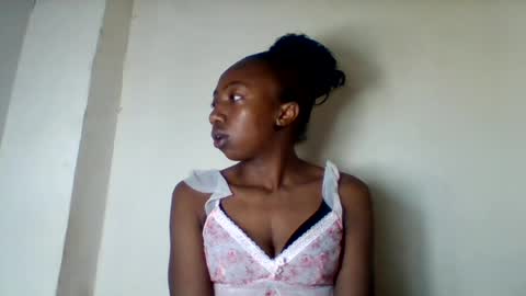 kalyssia_belle online show from July 16, 6:56 pm