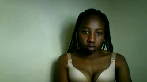 kalyssia_belle online show from July 6, 10:53 am
