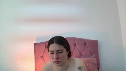 kalyth_miller online show from February 19, 6:40 pm