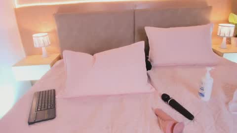 kalyx_lana online show from May 27, 1:57 am