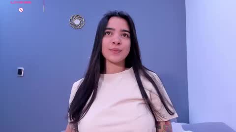 Kamila Betancourt online show from July 8, 11:56 am