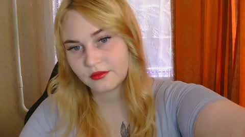 KamilaBlonde online show from July 23, 3:31 pm