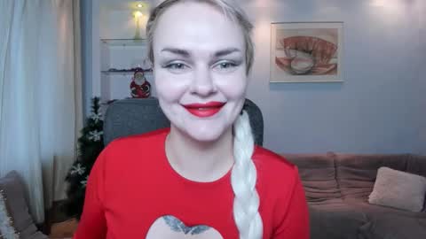 Camila online show from December 16, 6:30 am