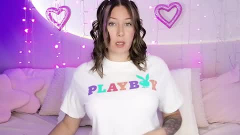 kamrynmarie69 online show from April 19, 2:44 am