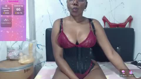 Paola online show from January 17, 6:48 pm