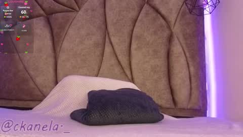 Cami online show from November 23, 1:02 pm