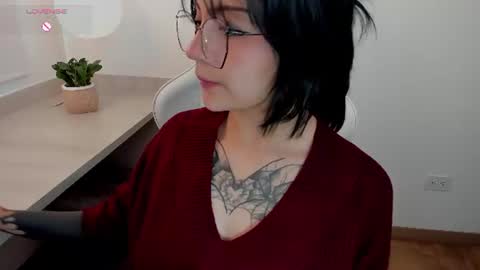 Hanny online show from August 5, 5:41 pm