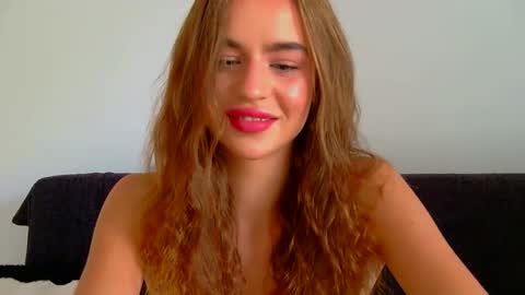 Kara online show from October 8, 11:47 am