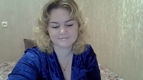 Snapshot of karennelsonx chatting on December 19, 9:07 am karennelsonx online show from December 19, 9:07 am