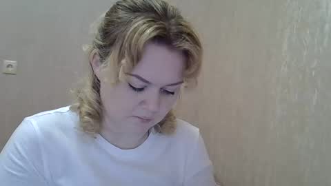 Snapshot of karennelsonx chatting on February 26, 9:12 am karennelsonx online show from February 26, 9:12 am