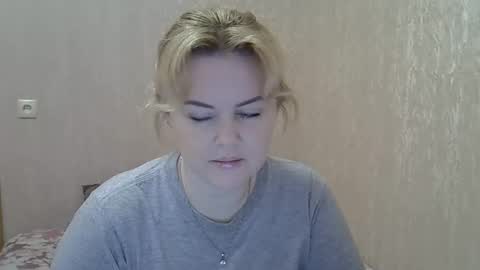 Snapshot of karennelsonx chatting on January 23, 8:25 am karennelsonx online show from January 23, 8:25 am