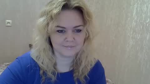 Snapshot of karennelsonx chatting on March 6, 11:03 am karennelsonx online show from March 6, 11:03 am