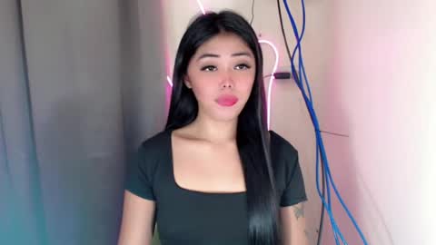 I AM BELLE online show from July 20, 8:28 am