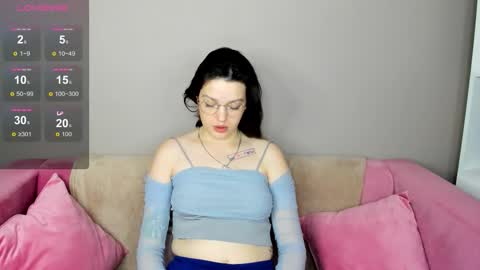 karina online show from November 1, 2:05 am