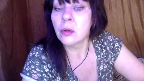 Snapshot of karina_ren chatting on February 15, 9:05 am Karina online show from February 15, 9:05 am