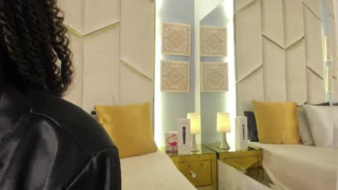 karinaacox online show from June 1, 6:20 pm