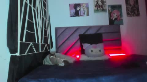 KARINNA  RAVEN online show from December 2, 12:45 am