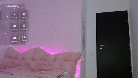 Snapshot of karla_anna chatting on October 26, 3:29 pm Andreea Fun it s my name online show from October 26, 3:29 pm