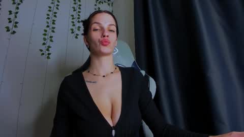 karla_lim online show from November 13, 11:04 pm