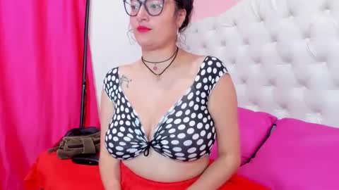 karla_lust1 online show from October 9, 1:48 pm