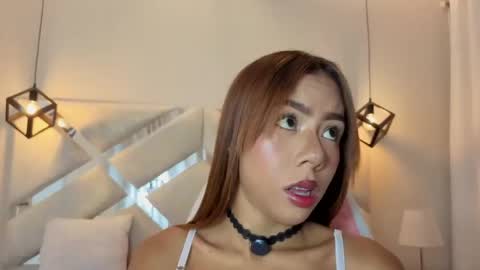 karla online show from April 14, 7:03 pm