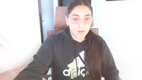 kloy online show from September 22, 2:37 pm