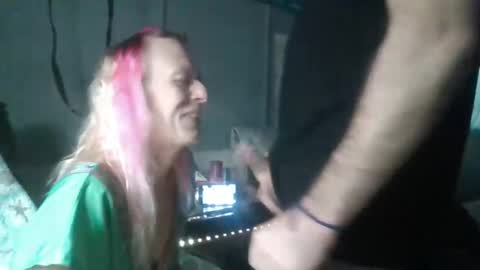 karliperry13 online show from March 18, 3:00 am