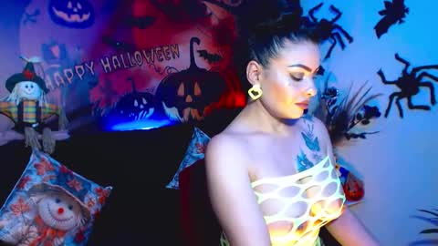 Karol Kenedy online show from October 27, 7:59 am