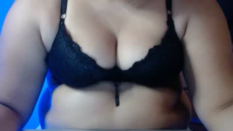 karolbb21 online show from February 22, 12:28 pm