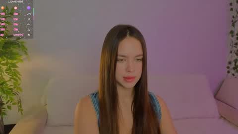 Molly online show from May 19, 6:09 am
