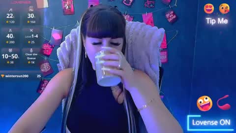 Caroline online show from July 13, 6:47 am