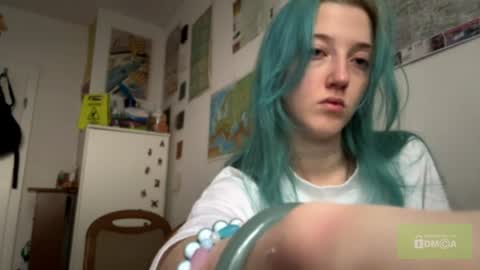 Karoline here online show from July 26, 6:15 pm