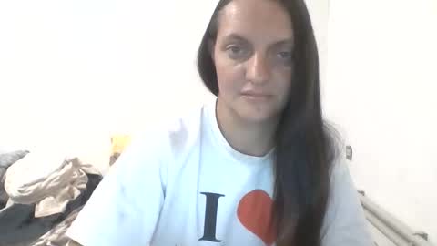 Snapshot of karolinacel chatting on September 25, 5:44 pm karolinacel online show from September 25, 5:44 pm