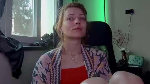 karoline121 online show from February 3, 6:40 am