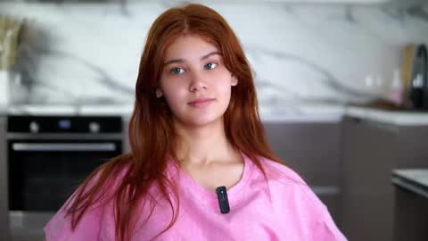 lina online show from December 2, 2:30 pm