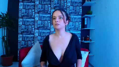 kassandra james online show from March 12, 2:20 pm