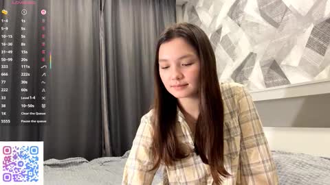 Kira online show from November 7, 4:12 pm