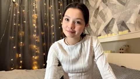 Kira online show from December 1, 9:24 am