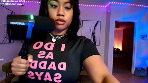 BriannaBrave online show from February 28, 4:12 am