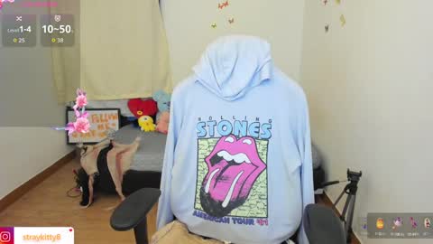 Kat       online show from October 8, 1:43 am